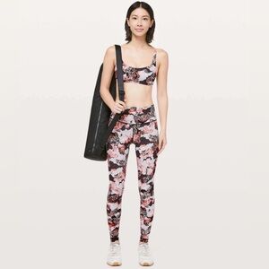 Lululemon Wunder Under Special Edition: Artisan Spring *Lunar New Year Sz2
